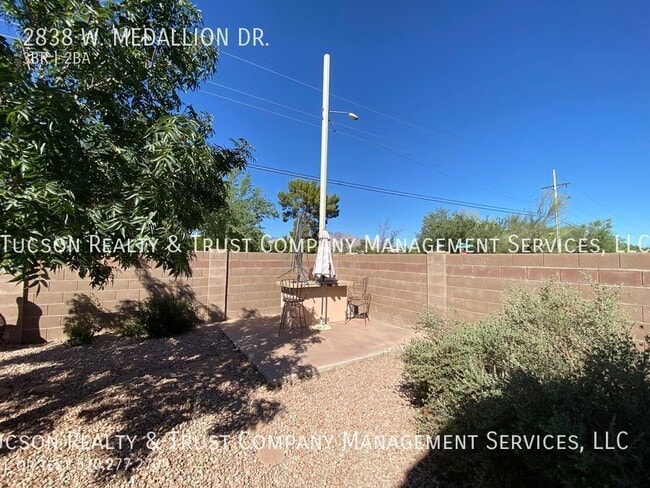 Photo - 2838 W Medallion Dr