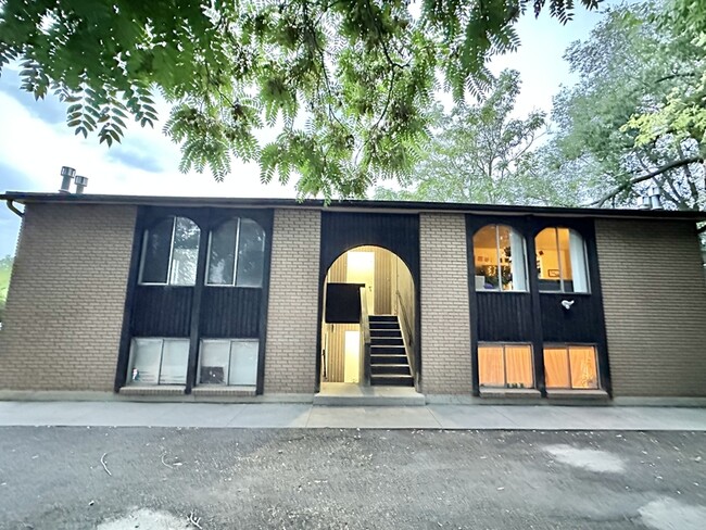 Building Photo - 2175 S 300 E Rental
