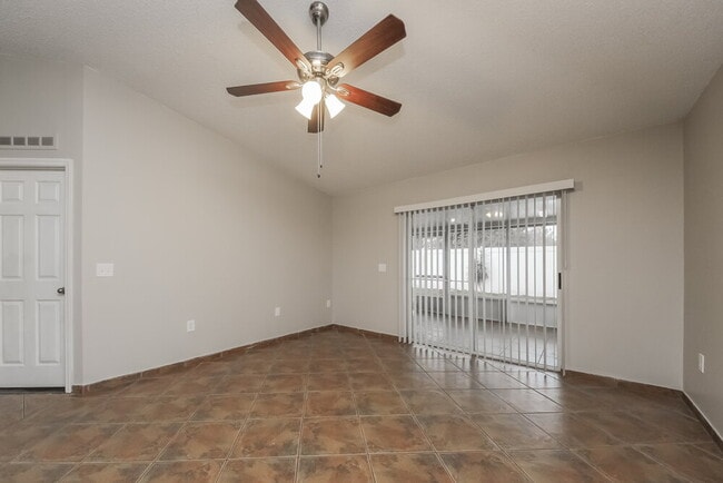 Photo - 11737 Pethrick Dr