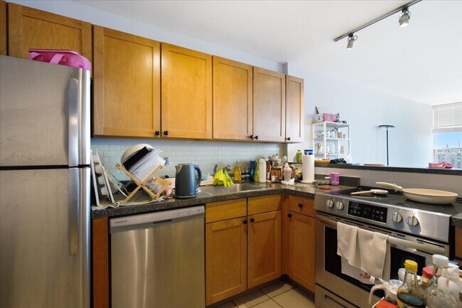 Photo - 655 W Irving Park Rd Unit 1805