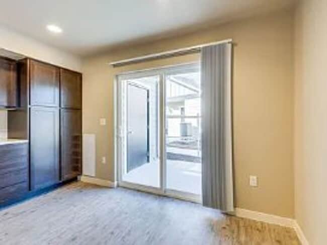 Photo - Shallow Creek E Unit 101