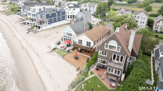 989 Fairfield Beach Rd
