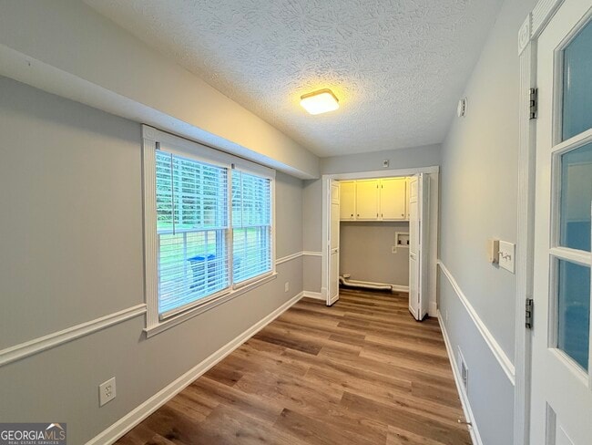 Photo - 315 Hardscrabble Rd