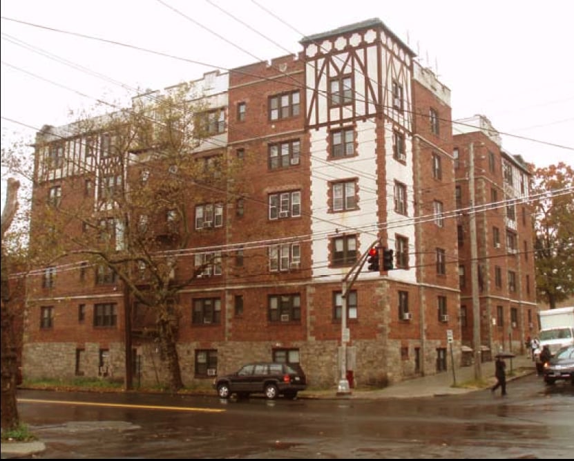 160 E Fourth St - 160 E Fourth St