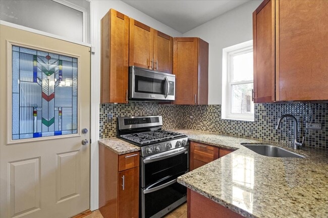 Photo - 1278 W Victoria St Unit 1E