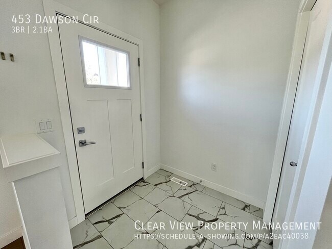 Photo - Bright and open 3-bedroom, 2.5-bathroom de...