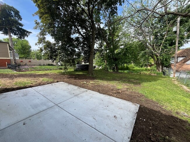 Photo - 4BR House in Midtown