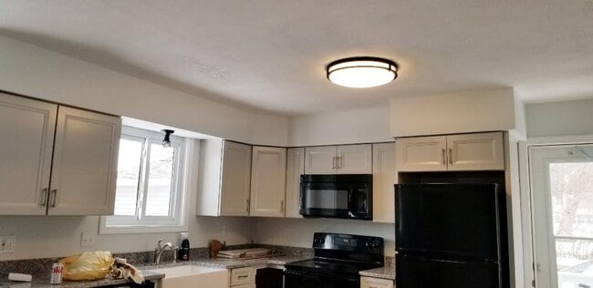 kitchen - 216 Walnut St