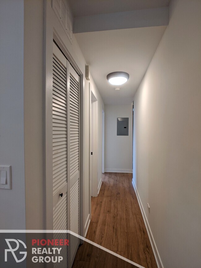 Photo - 2207 W Eastwood Ave Unit 4628-GDN