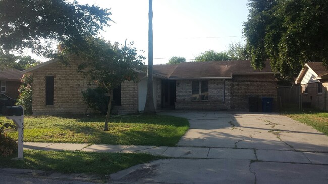 Photo - 5809 Crestgrove Dr Casa