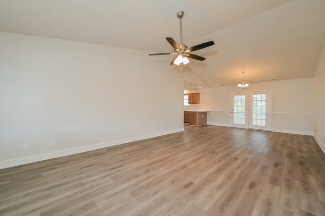 Building Photo - 4218 Knoxville St Rental