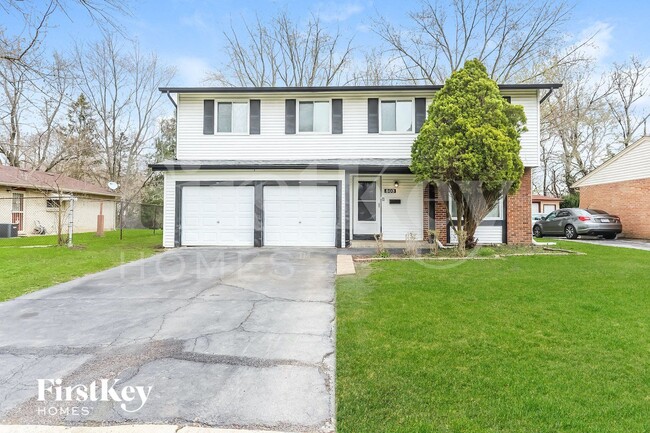 Building Photo - 803 Blackhawk Dr