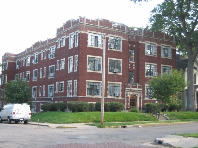 Photo - Lincolnshire Apartments