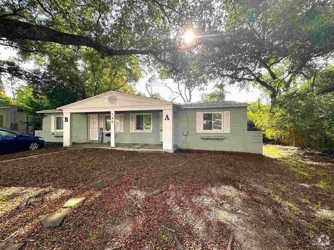 Building Photo - 120 Holmes Dr Rental