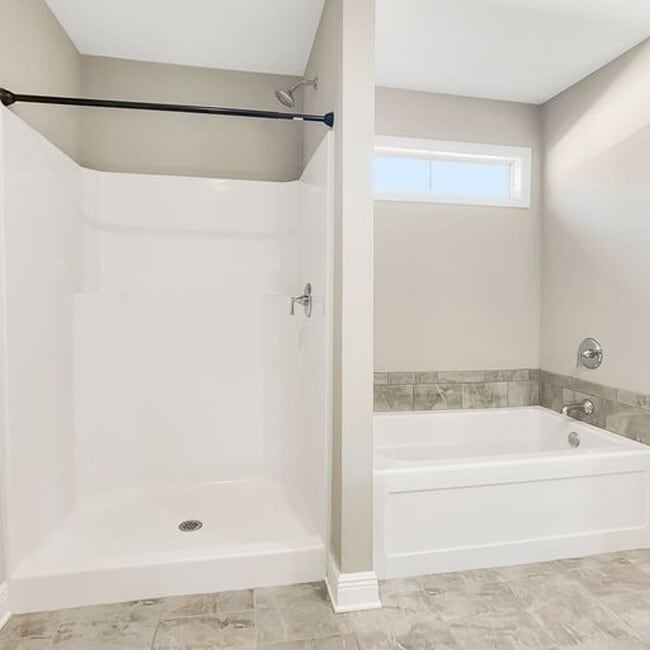 Photo - Beautiful 3 Bed 2 Bath Available in July! House
