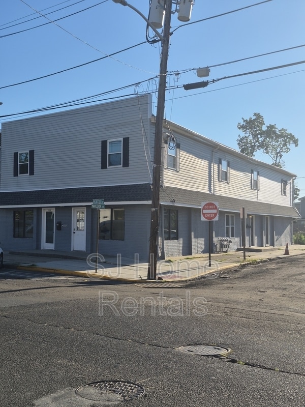 Photo - 215 S Pavilion Ave