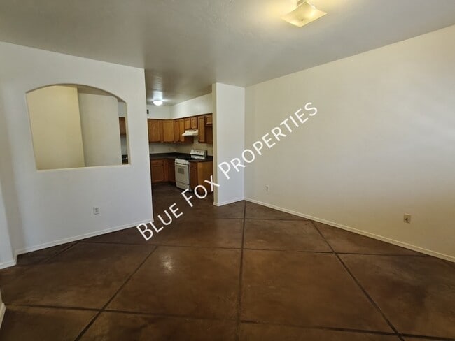 Photo - 105 W Oklahoma St Unidad 2