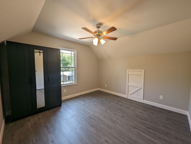 Photo - 2230 Lyon St Unidad B