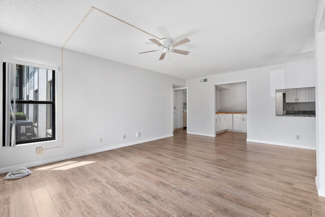 Photo - 1605 SW Silver Pine Way Unit 110-C1