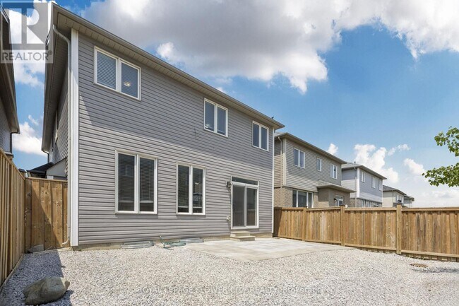 Photo - 25 Munro Cir