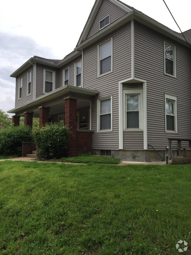 Building Photo - 102 E Columbia St Unit 1 Rental