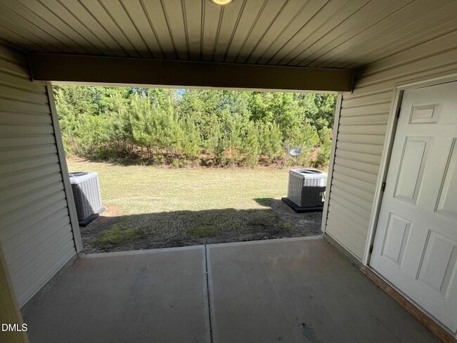 Photo - 2062 Wiggins Village Dr