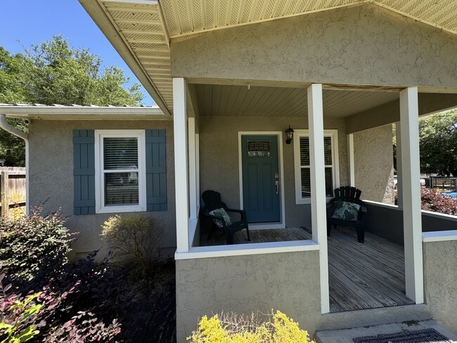 Photo - 115A Montrose Dr