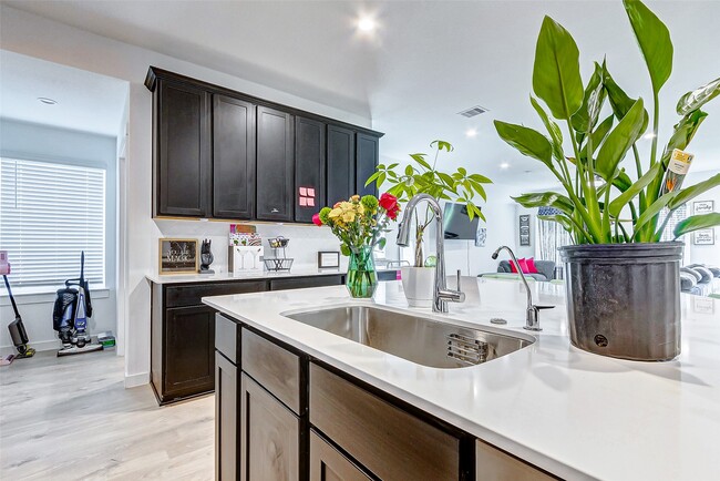 Photo - 29918 Gallatin River Ln