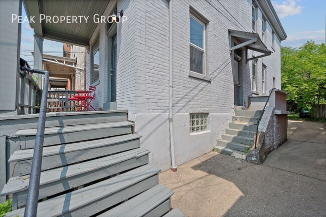 Photo - 2316 Chickasaw St Unit 2