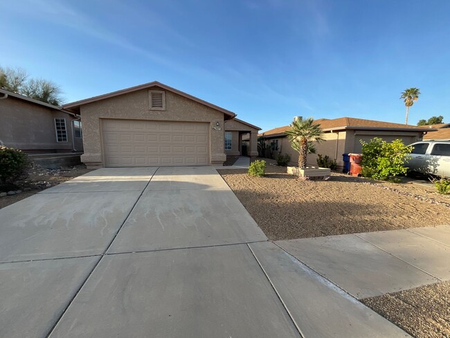 Photo - Close to Davis Monthan Base Rental