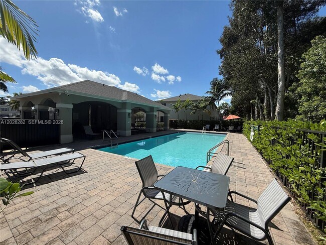 Photo - 20838 NW 13th Ave