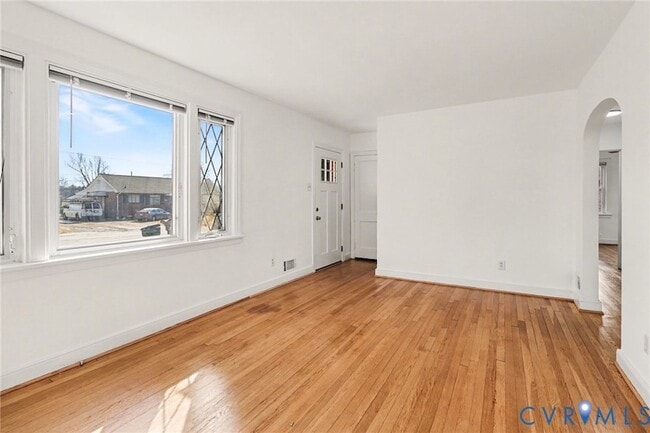 Photo - 1342 Evergreen Ave