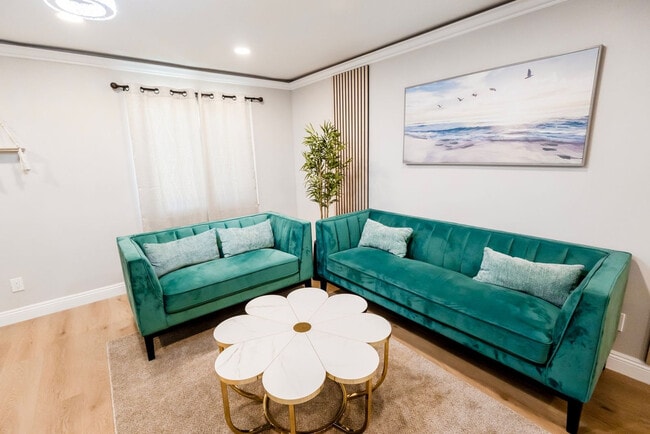 Photo - 6168 Cumberland St Unit ID1471805P