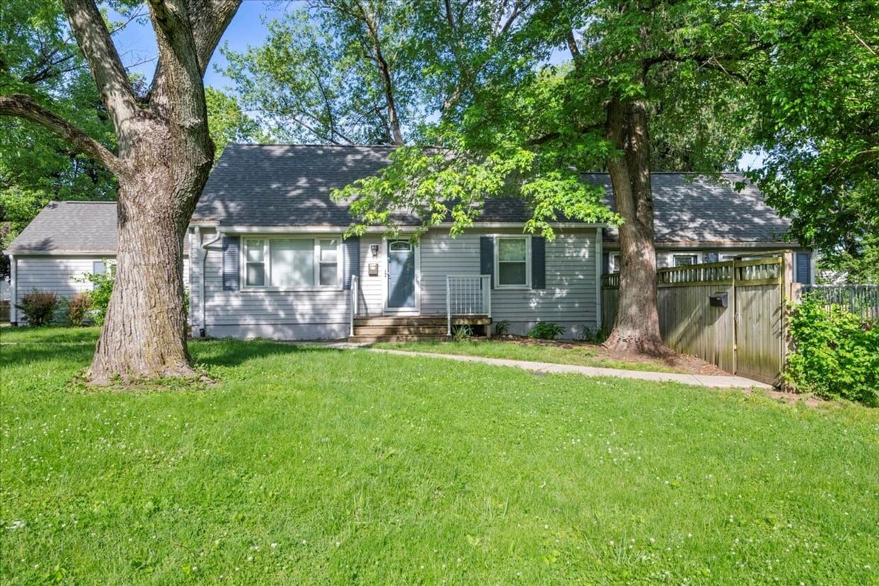 Photo - 2113 Pamela Dr. Unit A