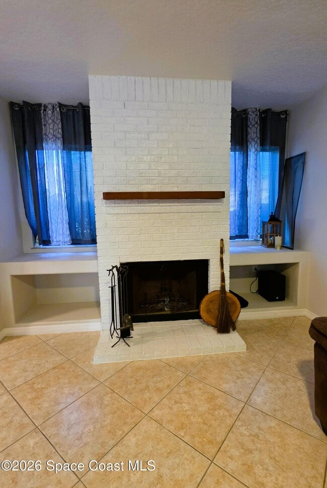 Photo - 612 Cedar Side Cir NE