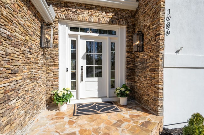 Photo - 1986 Willeo Creek Point