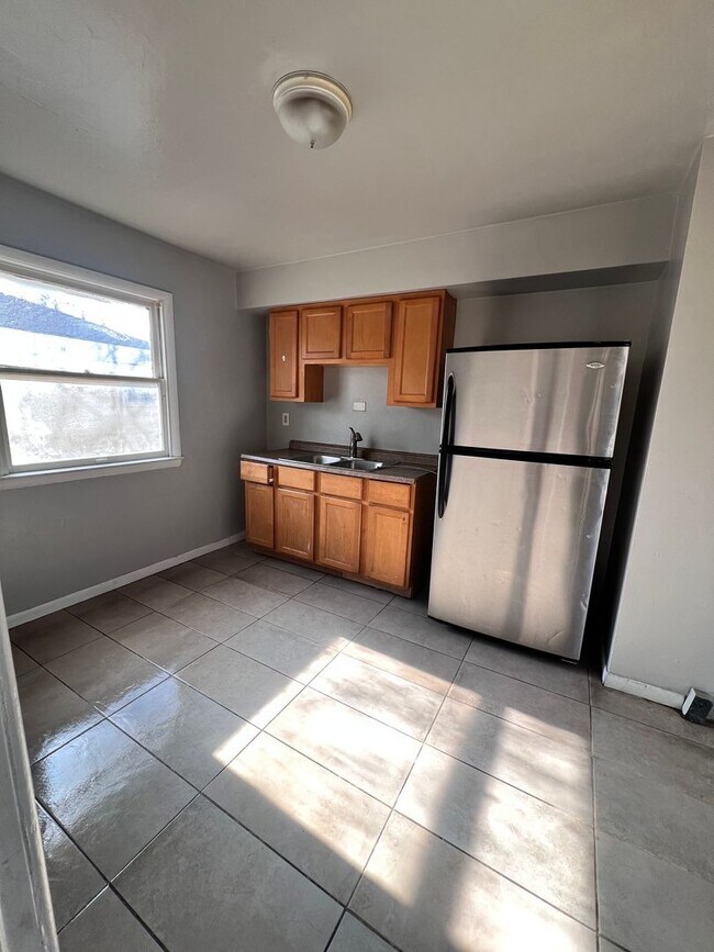 Photo - 5915-5917 N. 65th St. Unit 5917-Upper
