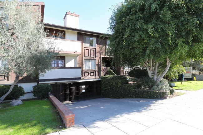 3554 Vinton Ave
