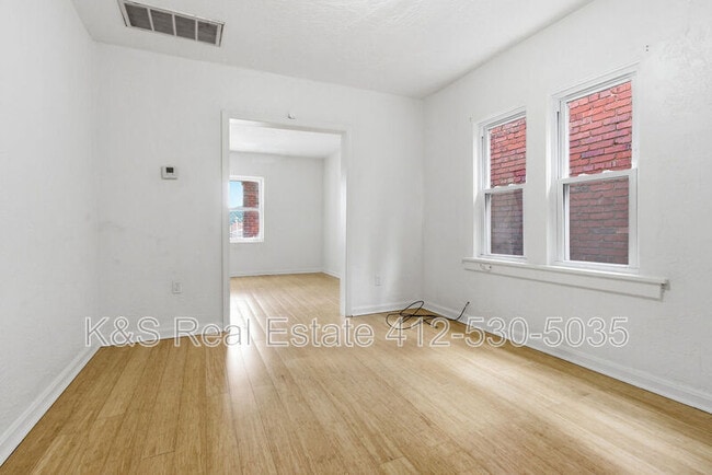 Photo - 545 Sixth Street - 2