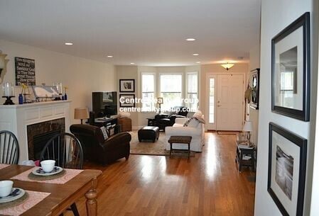 Photo - 183 Summer St