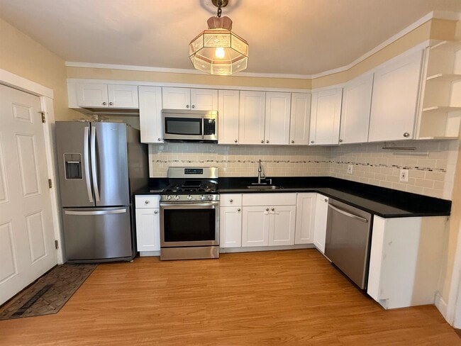 Photo - 15 Laurel St Unit 3