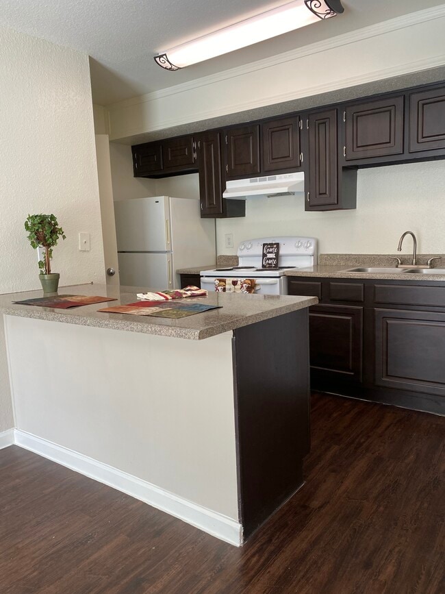 Photo - Royal Oaks of Pearland