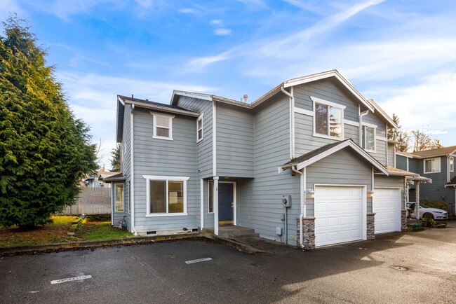 3 Bedroom Townhome Near Lynnwood Costco an... - 3 Bedroom Townhome Near Lynnwood Costco an...