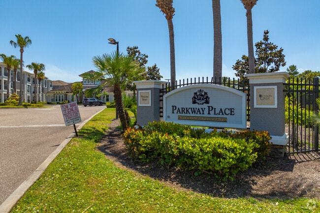 3040 Bennett Ln Melbourne, FL 32935 - Parkway Place