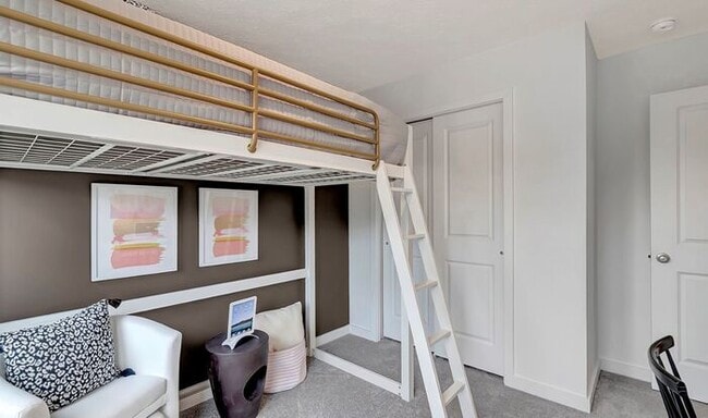 Photo - 183 Pine Crest View Dr