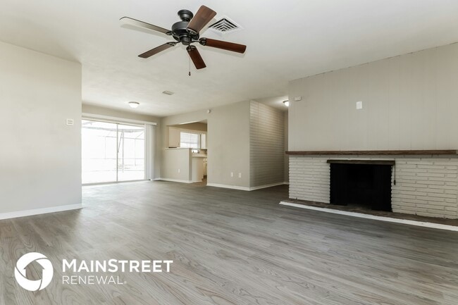 Photo - 958 Phyllis Ave