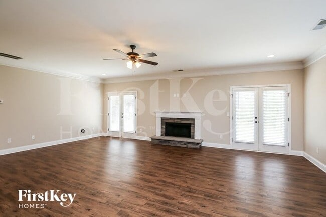 2867 Shadowstone Way