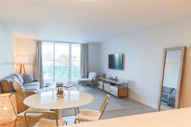 Photo - 2301 Collins Ave Unit 334