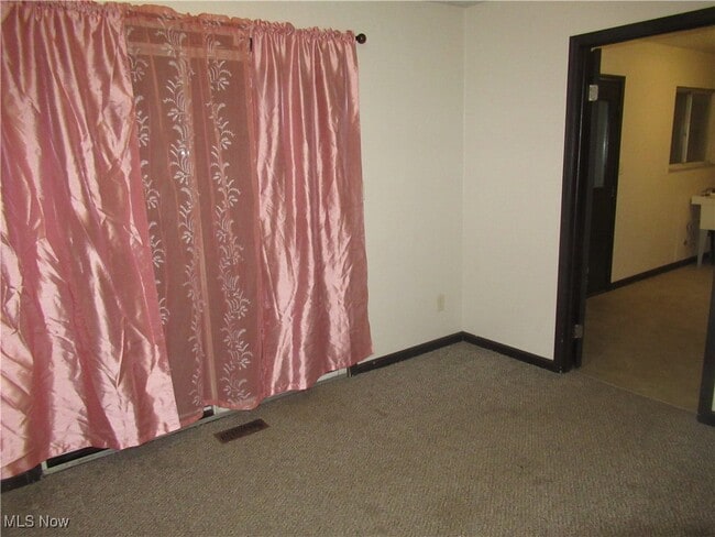 Photo - 6525 Seneca Trail