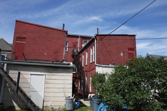 Photo - 518 S Main St